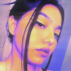 Meet your Posher, Gabyy